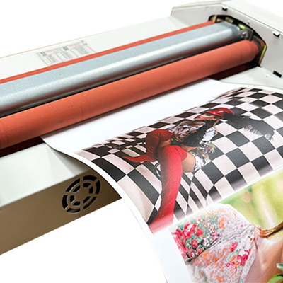 Daqin cá nhân hóa 3D Mobile Skin Cutter Bảo vệ màn hình Máy thiết kế Kích thước A3