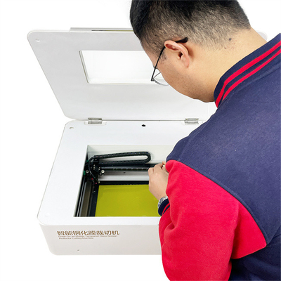 Bảo vệ màn hình điện thoại di động / máy tính bảng TPU Nano Glass Film Automatic Laser Cutter