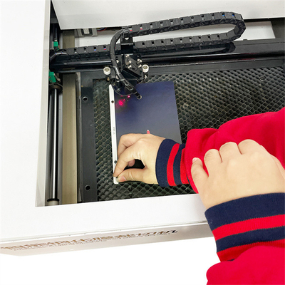 Bảo vệ màn hình điện thoại di động / máy tính bảng TPU Nano Glass Film Automatic Laser Cutter