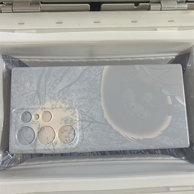 Thiết bị in chuyển nhiệt để tùy chỉnh mẫu vỏ điện thoại cho iPhone 16